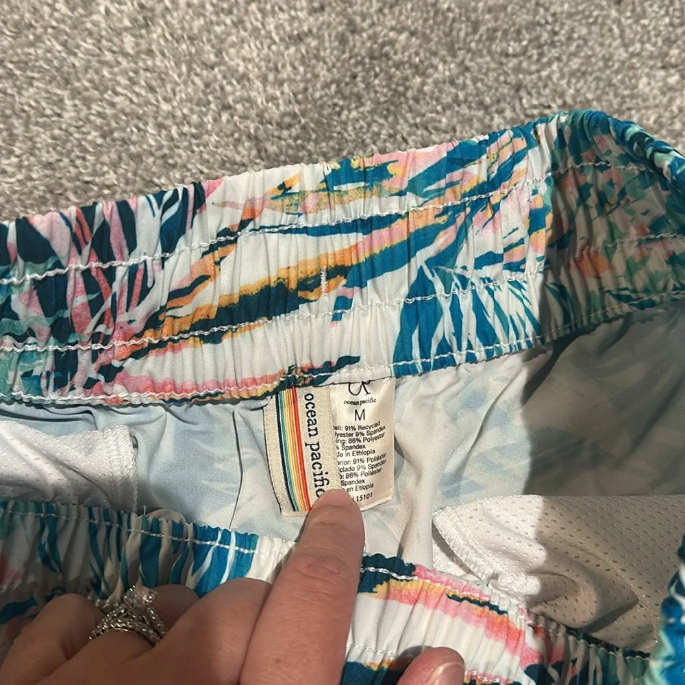 OP Ocean Pacific tropical‎ women’s board shorts size M